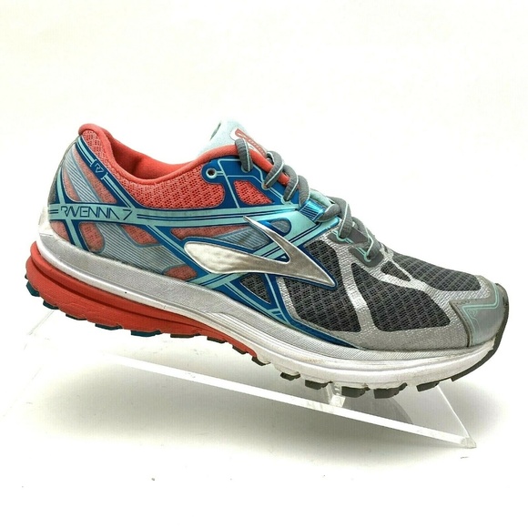 brooks ravenna size 7